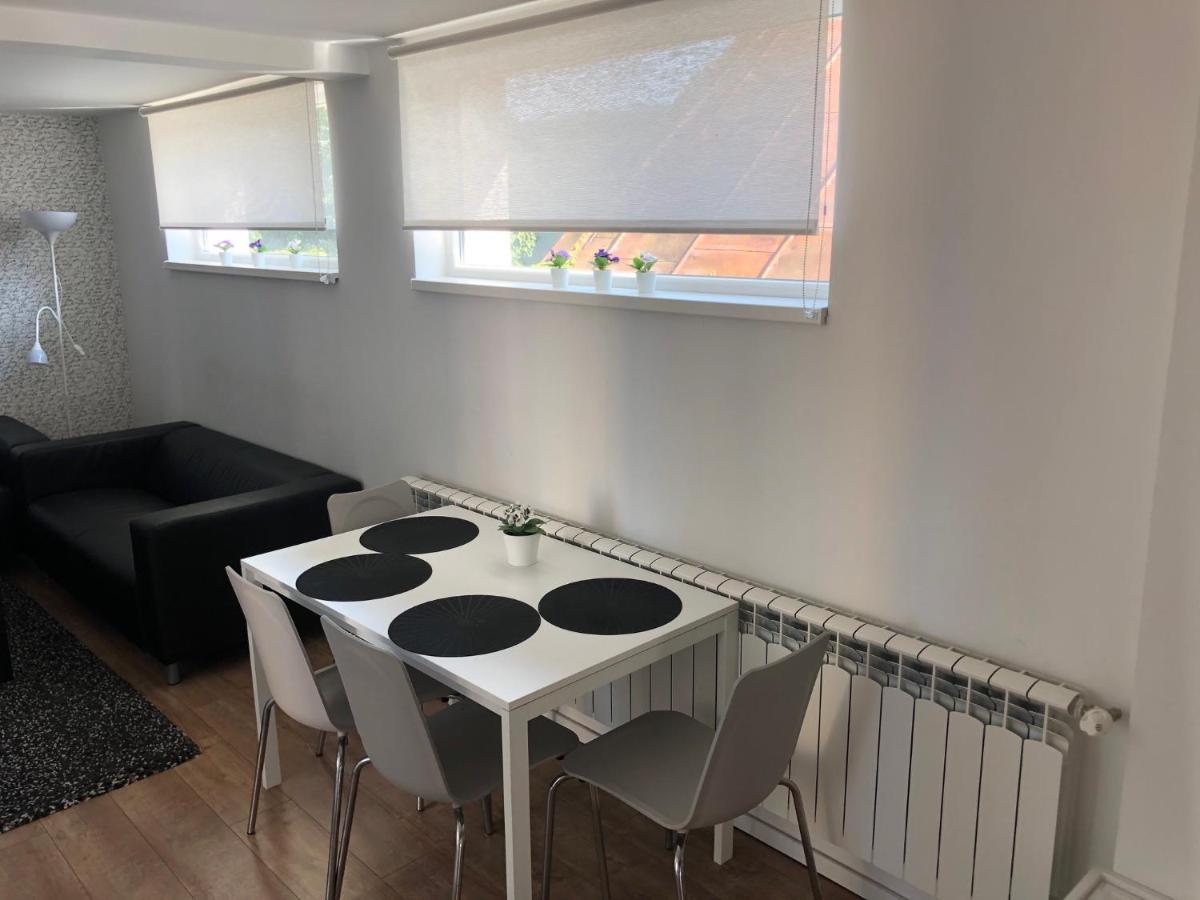 Apartman V Centre Michaloviec Μιχάλοβτσε Εξωτερικό φωτογραφία