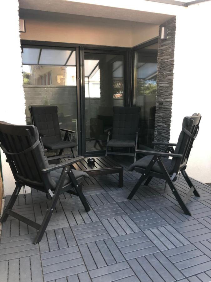 Apartman V Centre Michaloviec Μιχάλοβτσε Εξωτερικό φωτογραφία