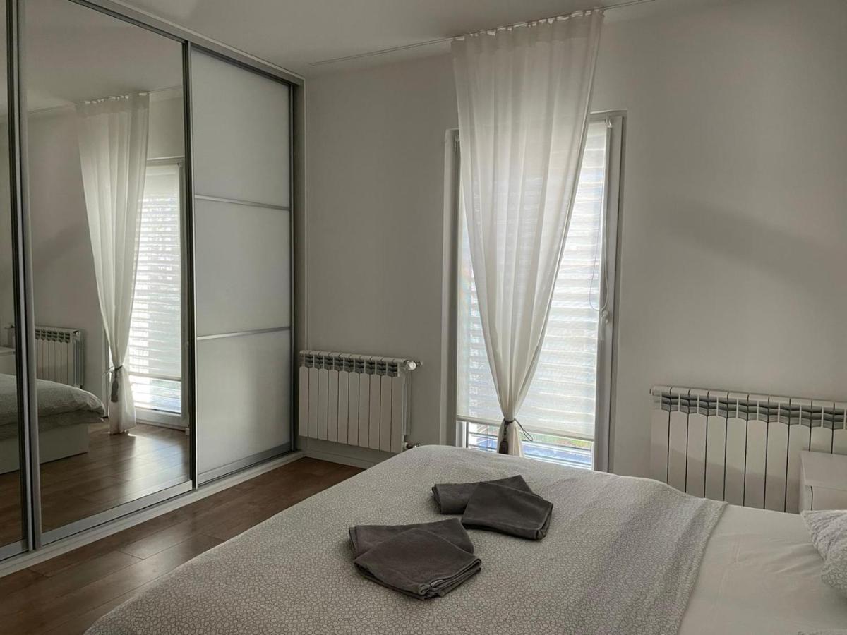 Apartman V Centre Michaloviec Μιχάλοβτσε Εξωτερικό φωτογραφία