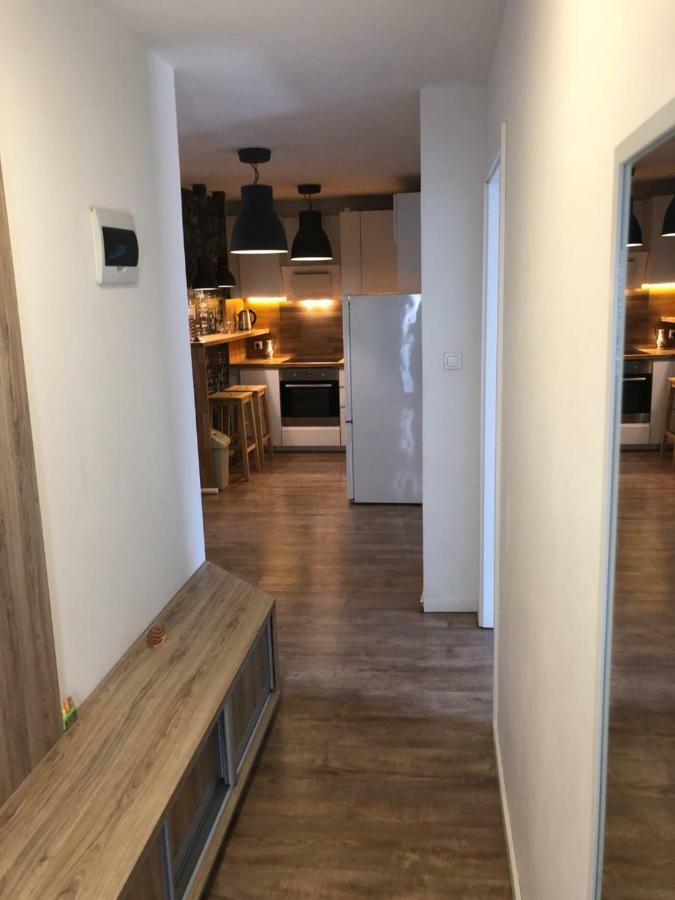Apartman V Centre Michaloviec Μιχάλοβτσε Εξωτερικό φωτογραφία
