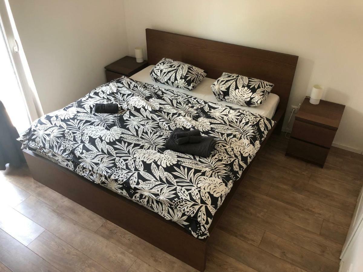 Apartman V Centre Michaloviec Μιχάλοβτσε Εξωτερικό φωτογραφία